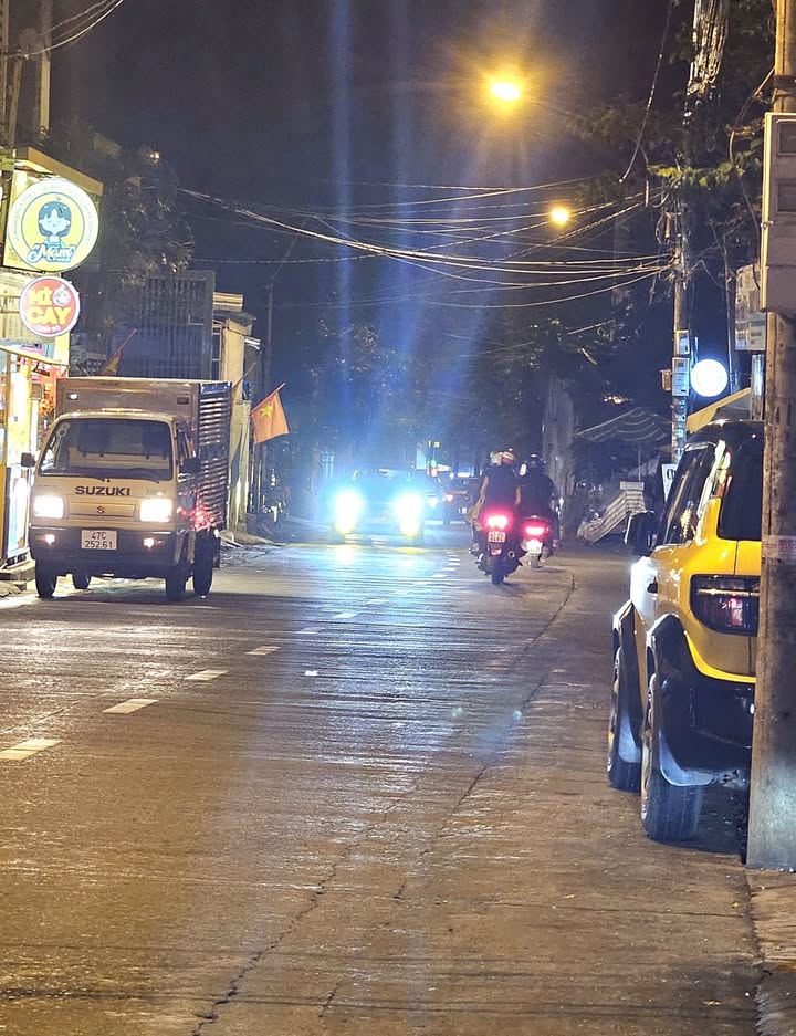 Nhà mặt tiền kinh doanh Hoàng Hoa Thám Buôn Ma Thuột 105m² giá 6.65 tỷ - Cơ hội đầu tư tuyệt vời!