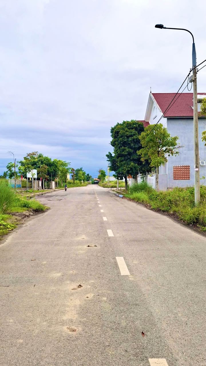 Đất nền B7 Khu dân cư Phú Điền, 100m² chỉ 950 triệu - Vị trí đắc địa view công viên!