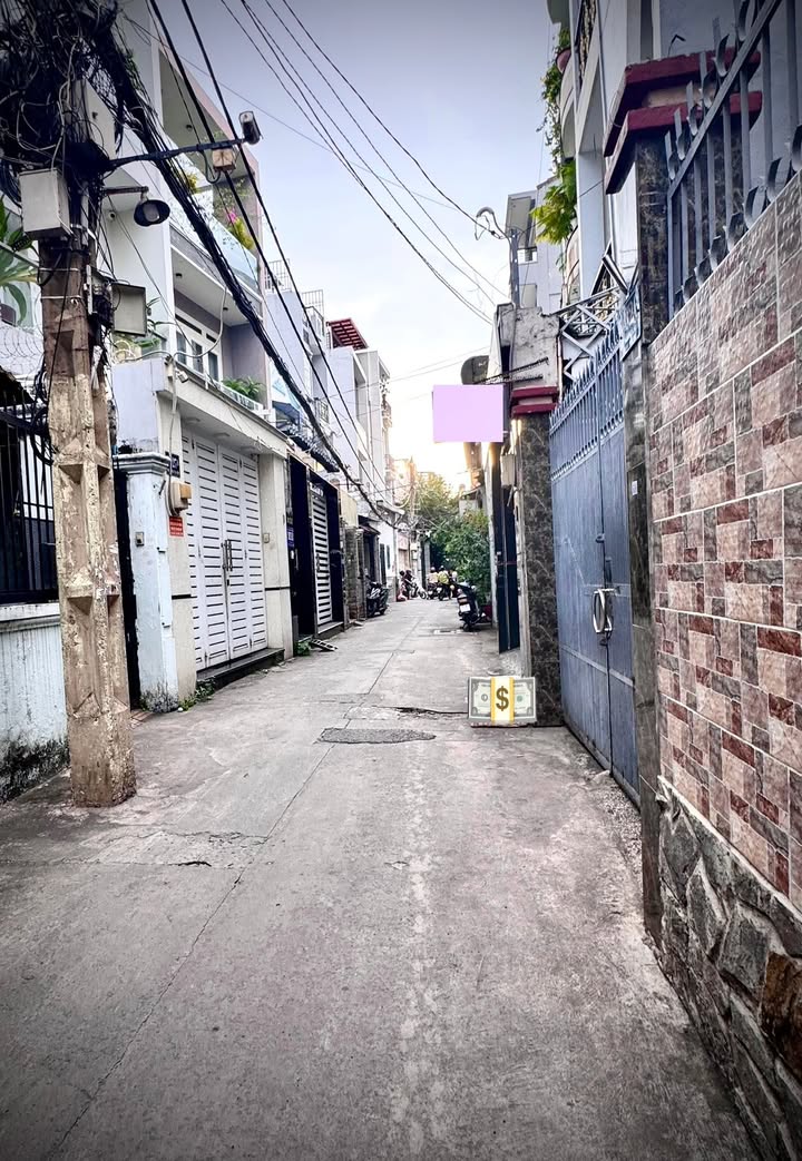 Nhà 2 Tầng Trường Chinh Tân Bình 115m² giá 11 tỷ - Khu vực hiếm nhà bán!