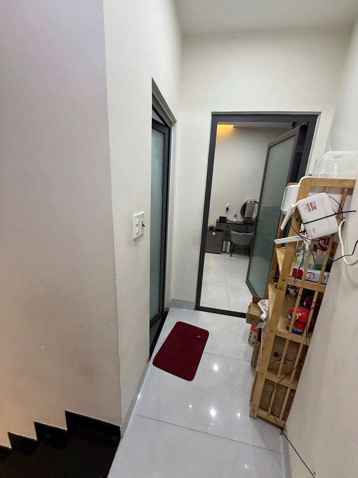 Nhà đẹp 3 tầng lô góc tại Lê Duẩn, Thanh Khê - Chỉ 3.9 tỷ