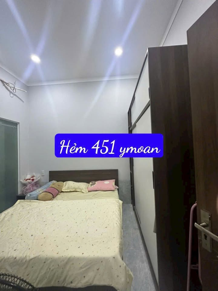 Nhà đẹp hẻm 451 Ymoal, Krông Pắc 115m² giá 2.35 tỷ - Full nội thất sẵn sàng vào ở!