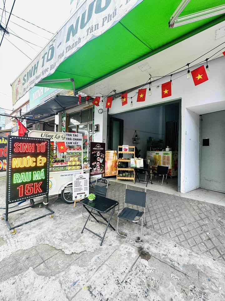 Quán sinh tố cho thuê tại 285 Thoại Ngọc Hầu, 27m² chỉ 11 triệu - Sẵn sàng kinh doanh ngay!