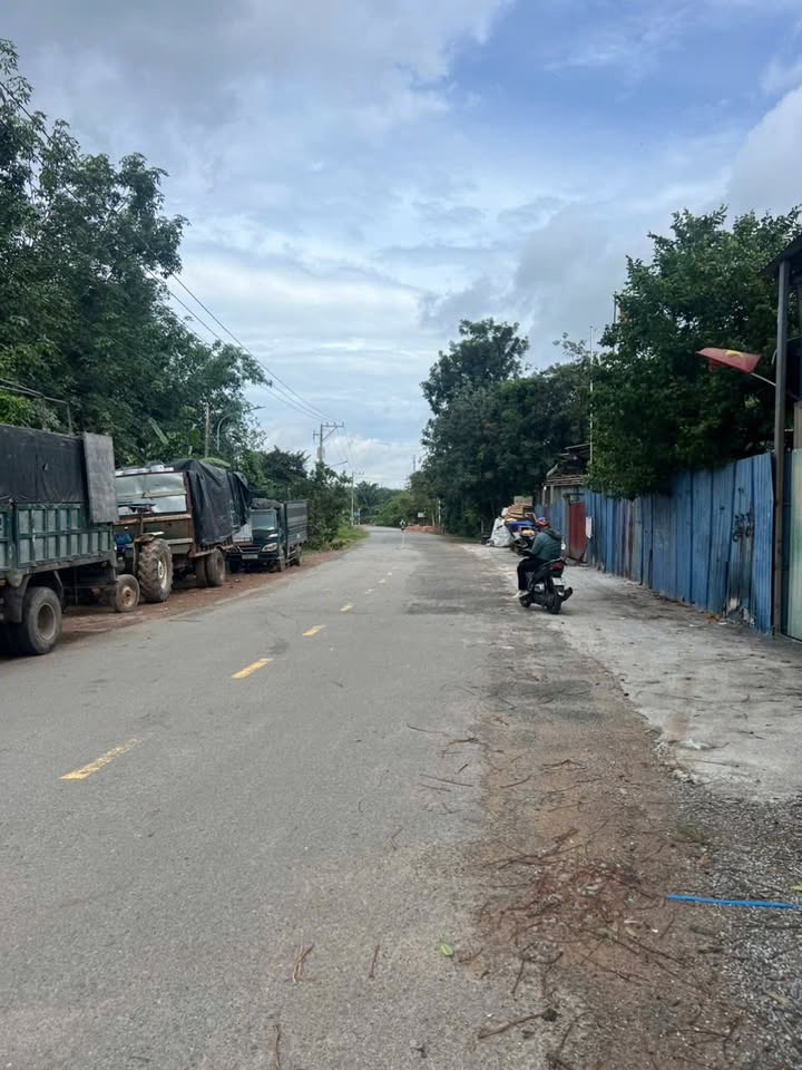 Đất mặt tiền Chánh Phú Hòa, Bến Cát, 385m² giá 2 tỷ - Cơ hội đầu tư tốt!