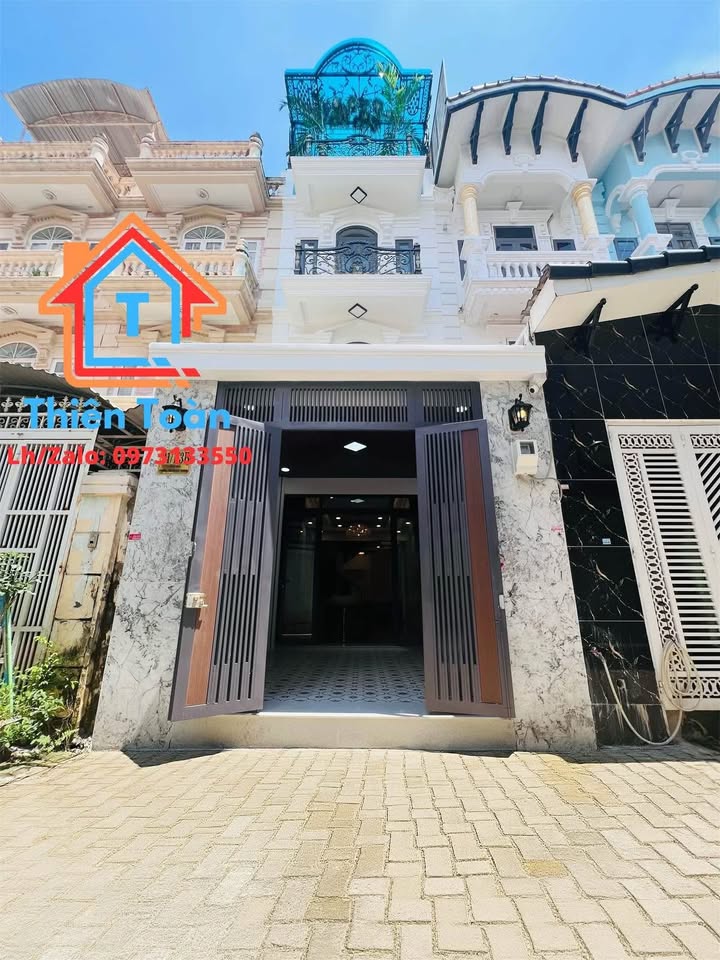 Bán nhà riêng Hẻm 21 Lý Phục Man, Quận 7 - 68m² giá 9.9 tỷ - Sổ hồng riêng, đầy đủ tiện ích!