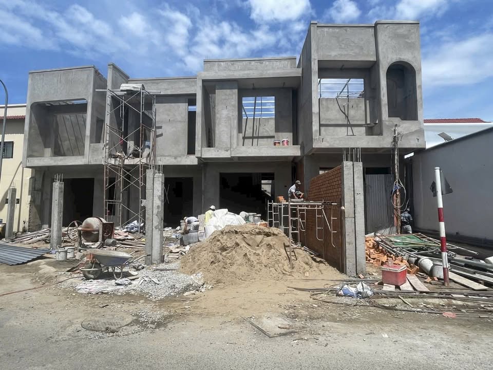 Bán gấp 4 Mẫu Căn Nhà Mặt Tiền Sương Nguyệt Ánh - Rạch Giá từ 1.95 tỷ