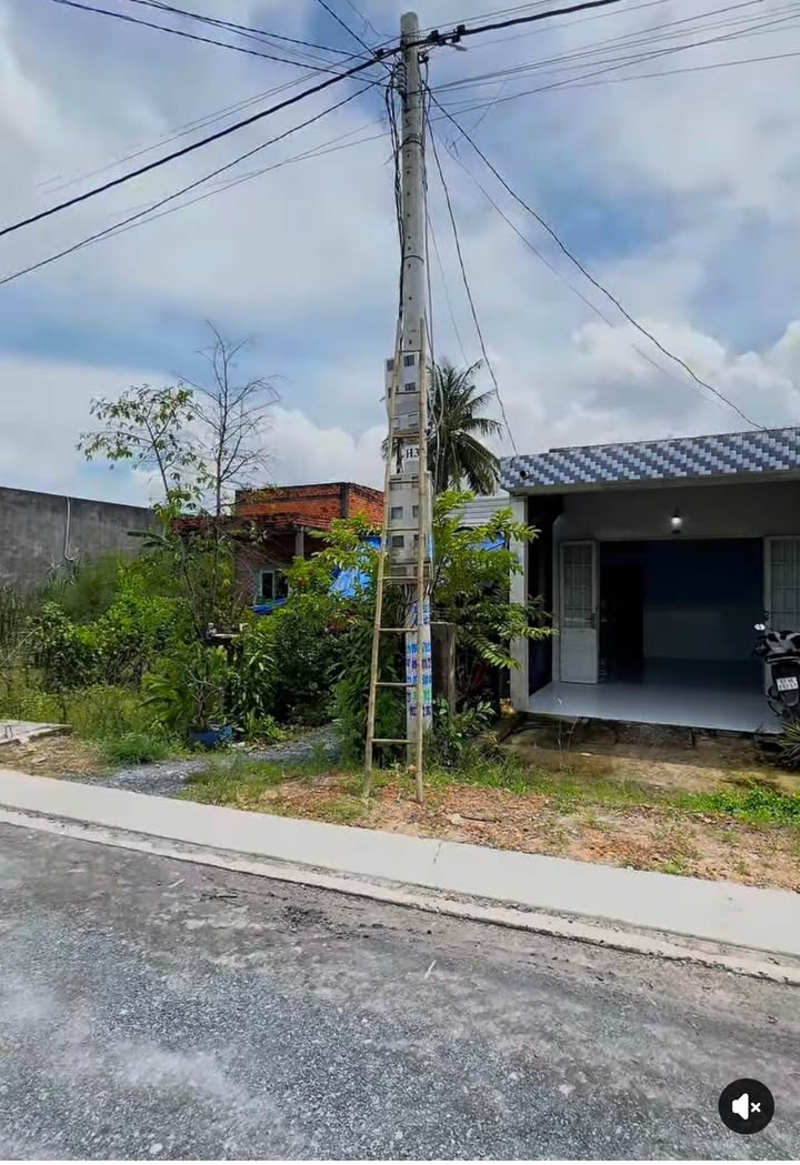 Nhà cấp 4 Hòa Khánh Đông, Đức Hòa, Long An 120m² giá 1.5 tỷ - Kinh doanh thuận lợi!