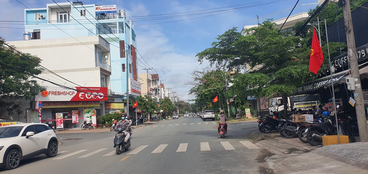 Đất nền mặt tiền Nguyễn Tri Phương, Tân An, Cần Thơ 90m² - Sổ hồng hoàn chỉnh, giá chỉ 6 tỷ!