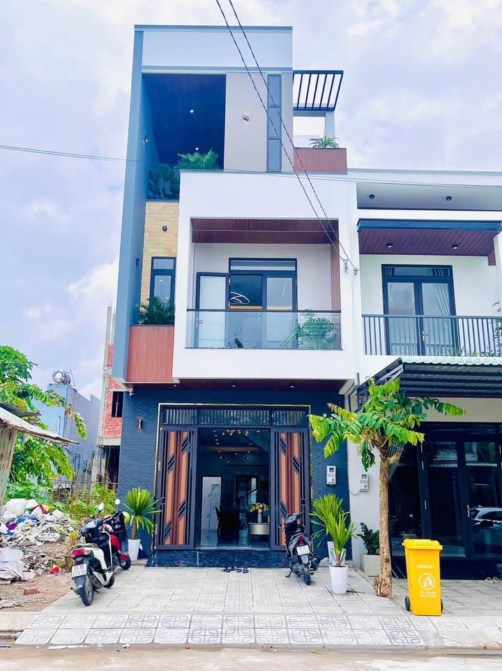 Nhà 1 Trệt 2 Lầu Đường D15, Cái Răng, Cần Thơ - 80m² giá 5.8 tỷ - Sẵn sàng ở ngay!