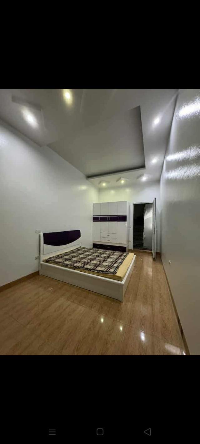 Nhà mặt đường Văn Cao 37m² giá 7 triệu - Kinh doanh sầm uất ngay trung tâm