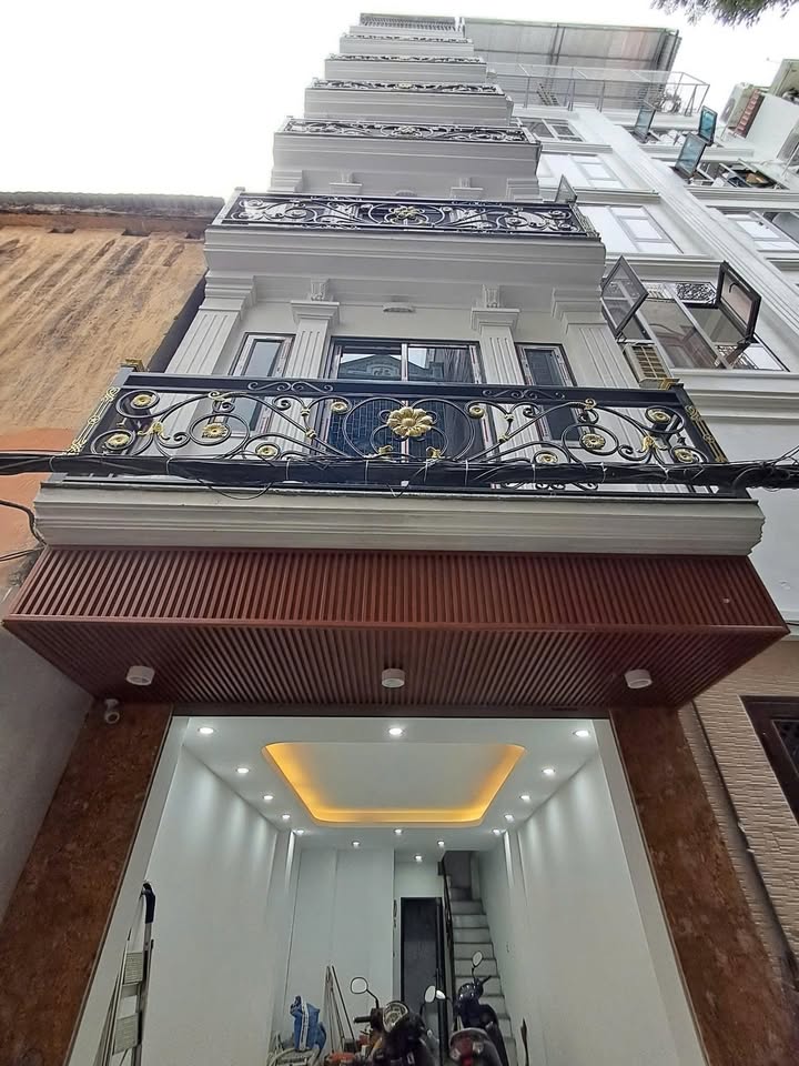 Nhà 8 tầng mặt phố Nguyễn Đổng Chi, Nam Từ Liêm 35m² giá 14.8 tỷ - Kinh doanh thuận lợi!