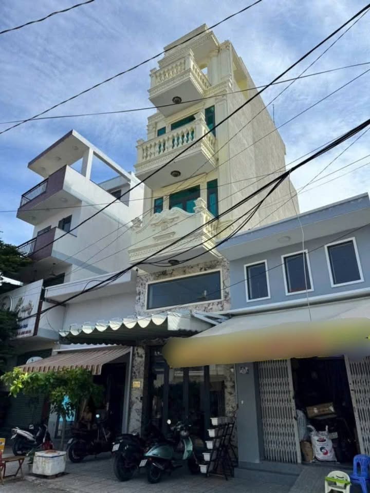 Nhà gần chợ Lạc Quang, quận 12, 60m² giá 8,5 tỷ - Chính chủ, sổ đỏ