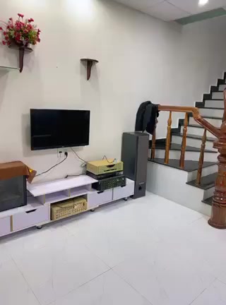 Nhà riêng Đà Lạt 100m² giá 2.1 tỷ - Đậu ô tô thoải mái, chính chủ bán!