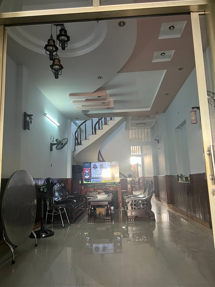 Nhà mặt tiền kinh doanh Quy Nhơn Tây 92m² giá 3 tỷ - Đầu tư sinh lời ngay!