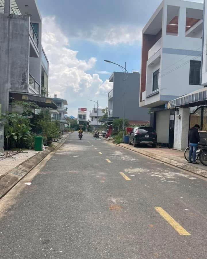 Đất nền Tái Định Cư Lộc An 80m² giá 2.5 tỷ - Sổ hồng riêng, hướng Tây!