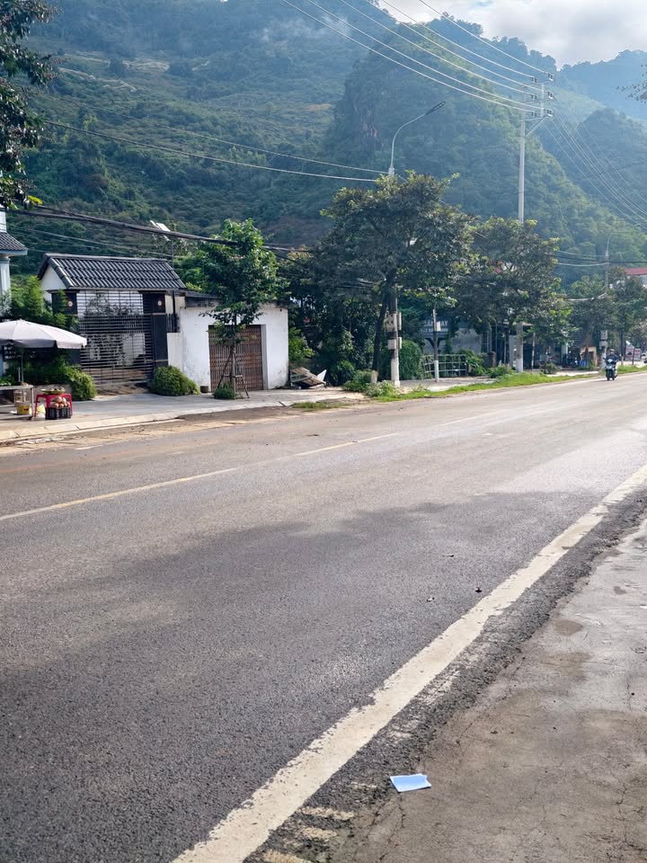 Đất thổ cư Mộc Châu 88m² giá 2 tỷ - Sổ đỏ chính chủ, sẵn sàng công chứng!