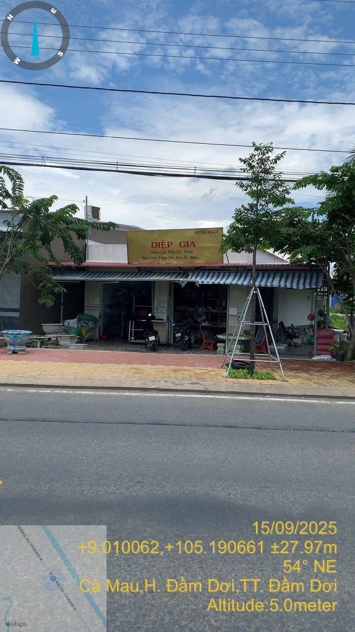 Đất nền mặt tiền đường 30/4, Đầm Dơi, Cà Mau - Giá chỉ 2.3 tỷ - Cơ hội đầu tư hấp dẫn!