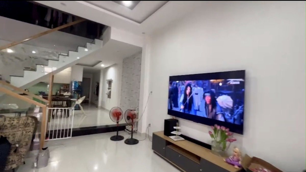 Nhà đẹp đường Chế Lan Viên, Đà Nẵng 98.4m² giá 13 tỷ - Sẵn sàng vào ở ngay!