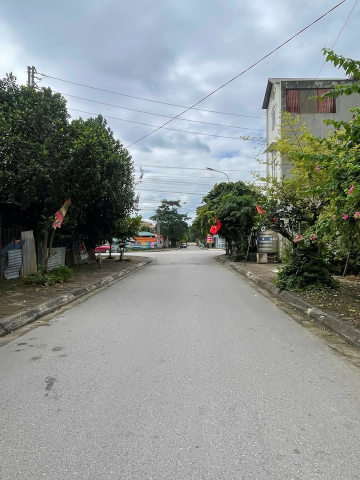 Đất nền 120m² tại khu tái định cư Bắc Phú Cát - Sổ đỏ, giá chỉ 9.6 tỷ