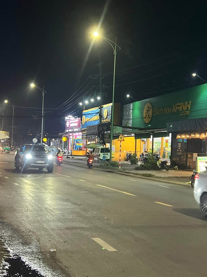 Đất nền mặt tiền Nguyễn Văn Linh, Ninh Kiều, Cần Thơ 125m² - Giá chỉ 4 tỷ, thương lượng ngay!