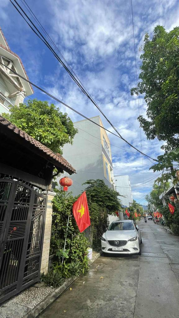 Đất kiệt 6m đường Phan Văn Định, Đà Nẵng 136m² giá 4.85 tỷ - Cách biển chỉ 100m!