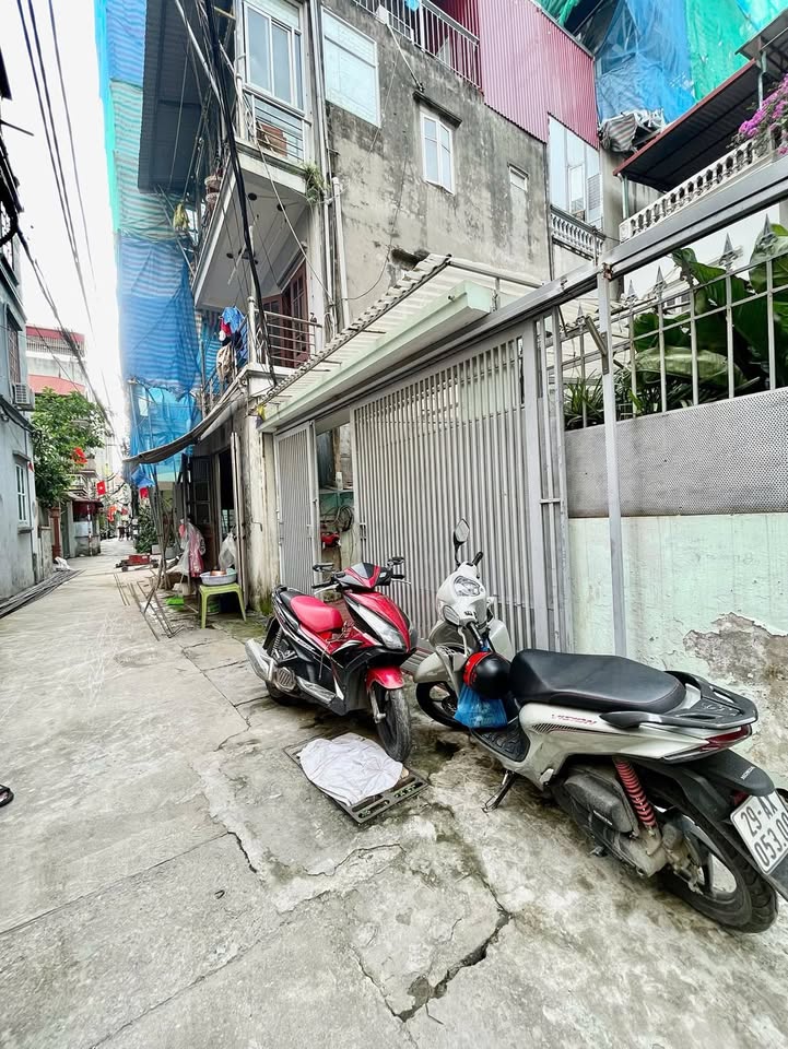 Nhà bán An Dương Vương, Tây Hồ 121m² giá 27.2 tỷ - Đầu tư sinh lời cao!
