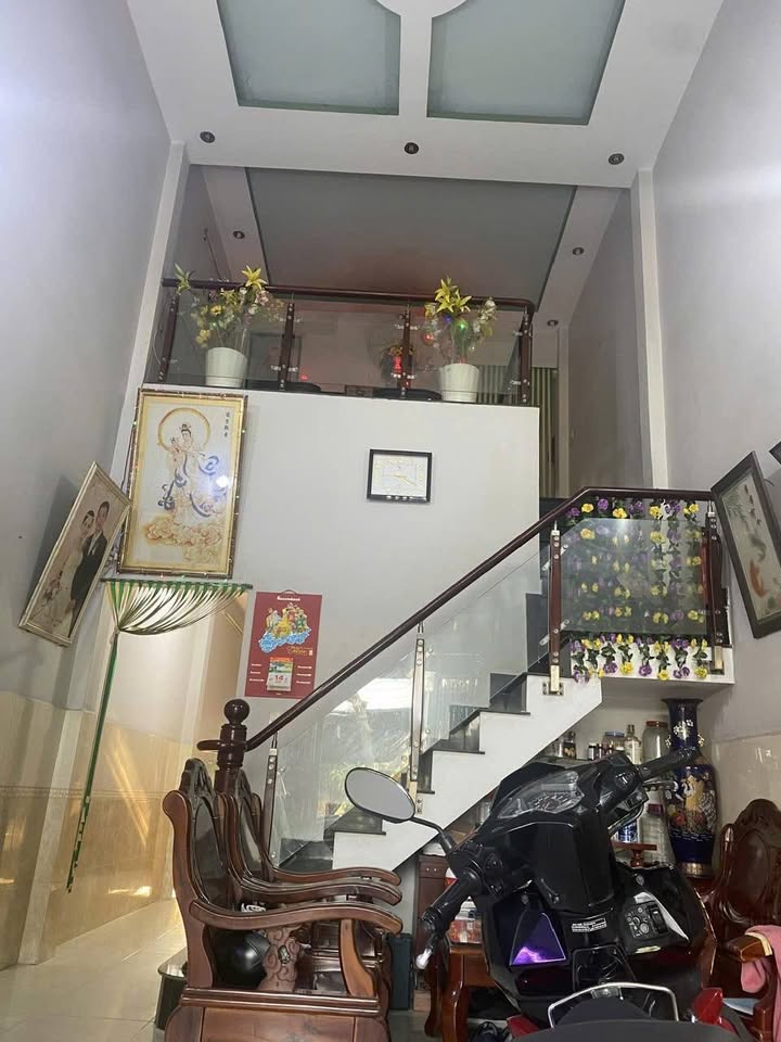 Nhà 64m² đường Vĩnh Lộc, Bình Chánh giá 2.45 tỷ - Chính chủ cần bán gấp!