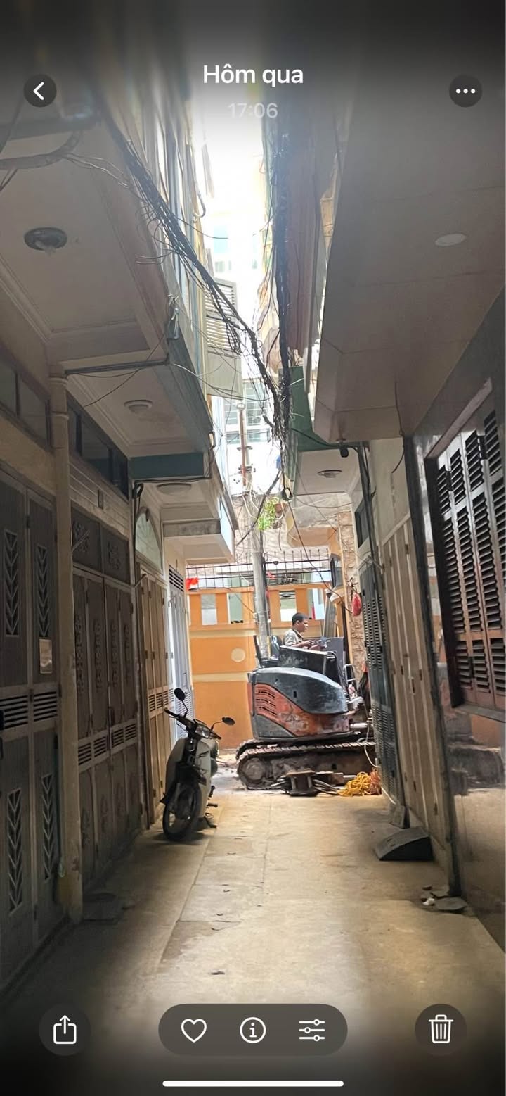 Nhà phân lô Quân Đội Bộ Tư Lệnh Pháo Binh - 40m² giá 9.6 tỷ - Thiết kế 3 tầng tiện nghi!