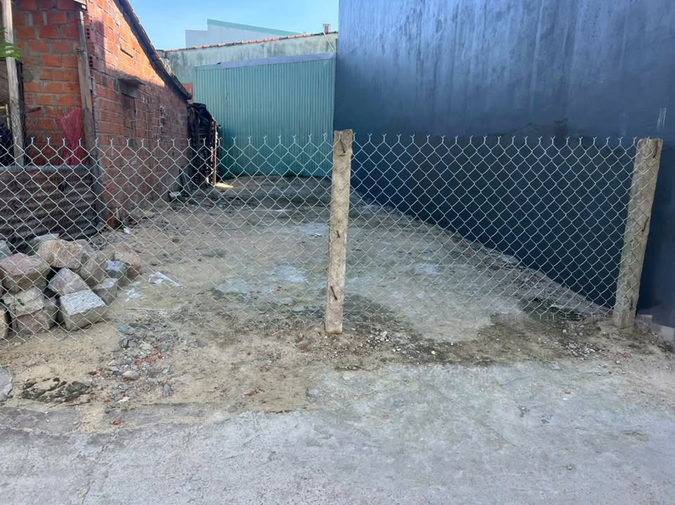 Đất nền Trần Đại Nghĩa, Quy Nhơn 52,1m² giá chỉ 9xx triệu - Sổ hồng chính chủ!