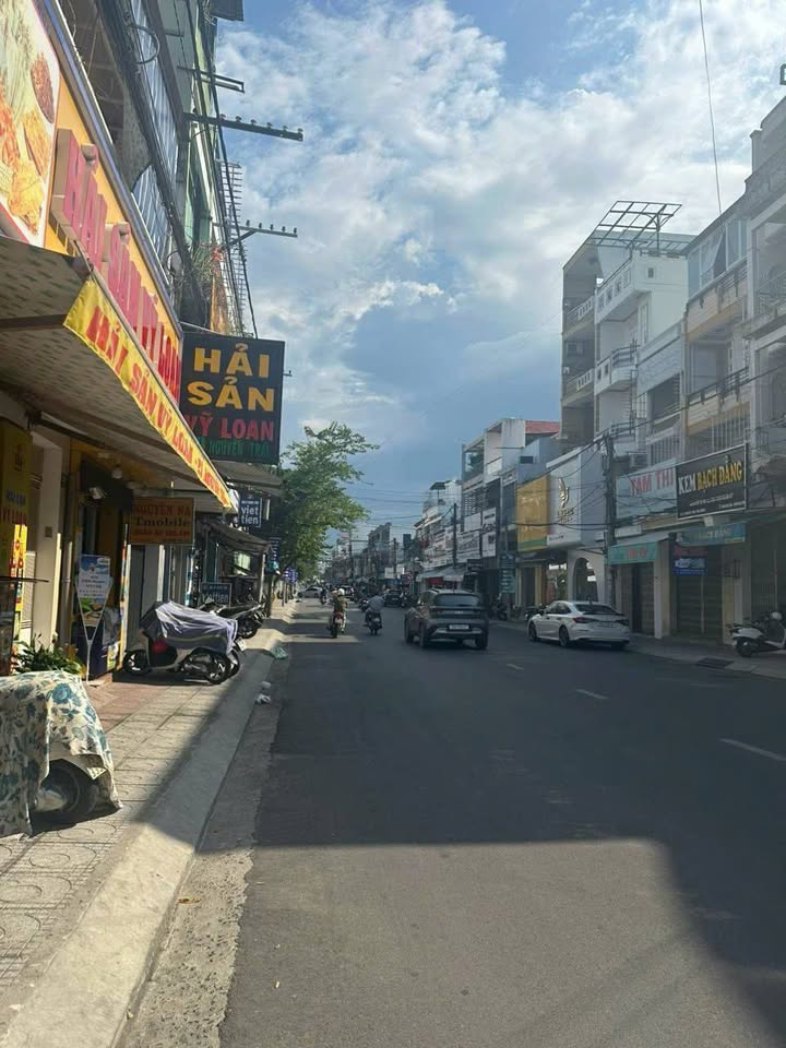 Bán nhà mặt tiền Nguyễn Trãi Nha Trang 156m² giá 30 tỷ - Đầu tư sinh lời ngay!