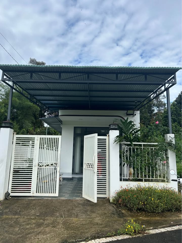 Nhà bán tại Lộc An, Long Thành, 162m² giá 2 tỷ - Nội thất đầy đủ, vào ở ngay!