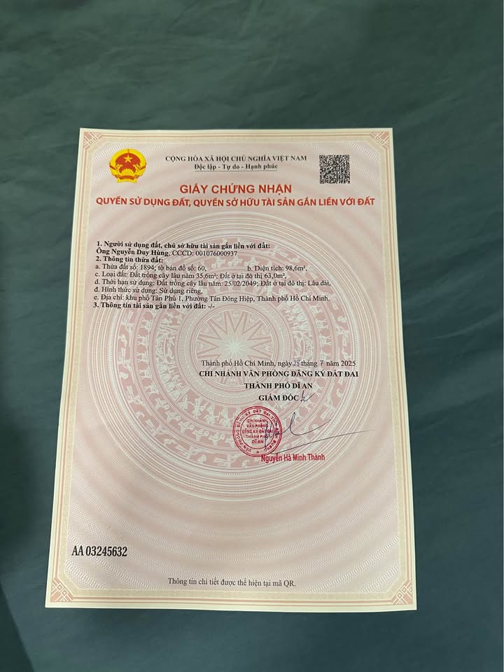 Nhà riêng Dĩ An 99m² giá 2.7 tỷ - Sổ đỏ chính chủ, tiện ích đầy đủ!