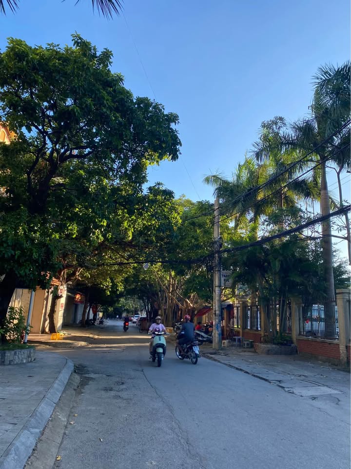 Nhà phố Hiệp Hòa 64m² giá 2.05 tỷ - Sẵn sàng chuyển nhượng!