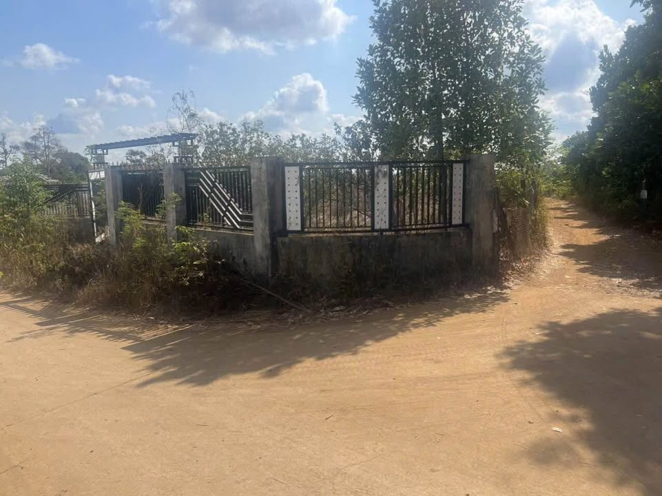 Đất nền lô góc 2 mặt tiền Bình Lộc Long Khánh 1.095m² giá 1.95 tỷ - Sổ riêng, xây bờ tường