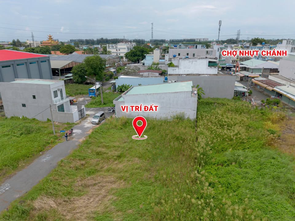 3 Nền đất liền kề tại Chợ Nhựt Chánh, Bến Lức - Cơ hội đầu tư hiếm có!