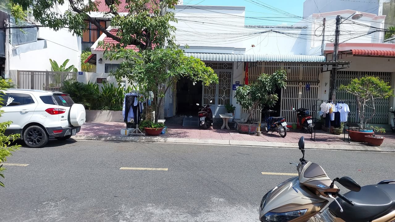 Nhà cấp 4 mặt tiền đường nhựa, Phú Thủy, 74m² giá 3 tỷ - Chính chủ bán gấp!