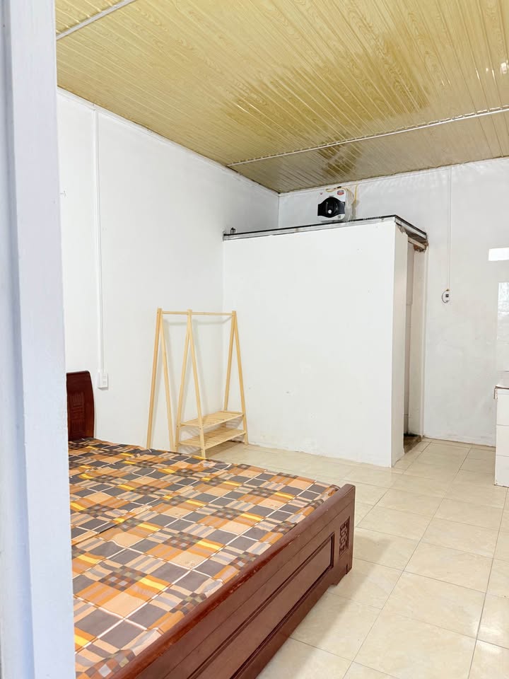 Phòng cho thuê tại Điện Biên Phủ 18m² - Tiện nghi đầy đủ, ô tô đỗ cửa!