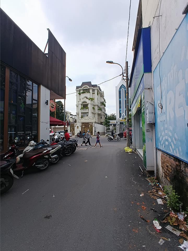 Biệt thự lô góc 2 mặt tiền Quang Trung, Gò Vấp 103.75m² giá 13.5 tỷ - Sang trọng và thông thoáng!