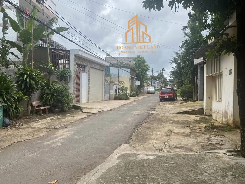 Đất nền biệt thự đường Nguyễn Đình Hoàng, Buôn Ma Thuột 320m² giá chỉ 6.95 tỷ - Đầu tư sinh lời hấp dẫn!