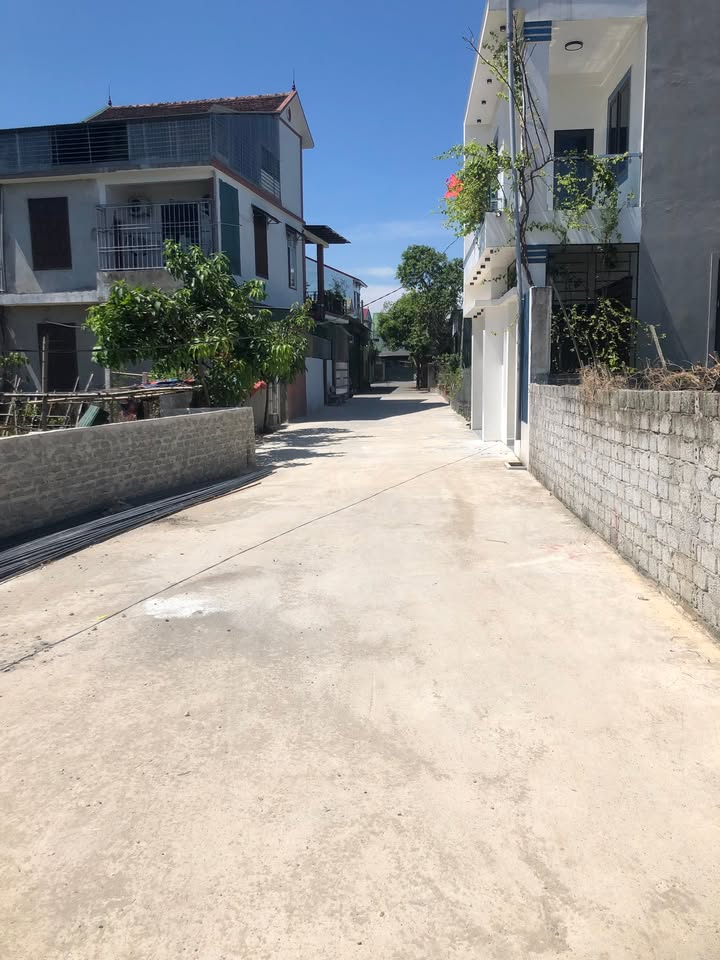 Đất nền gần sân bay Vinh 65m² giá 1.6 tỷ - Vị trí đắc địa, tiện ích đầy đủ!