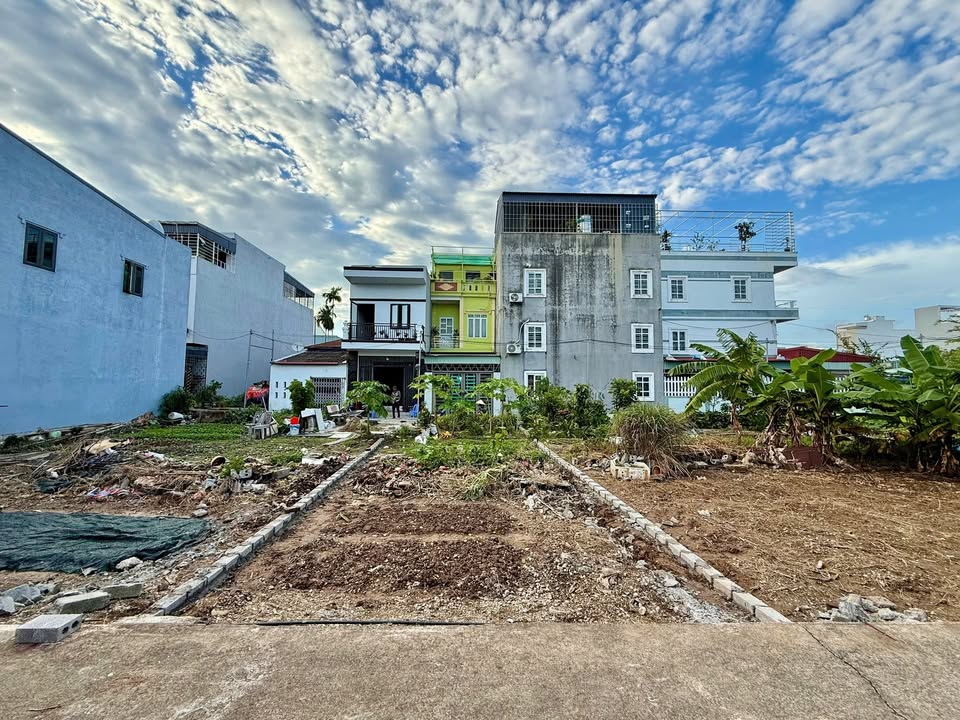 Nhà riêng 76m² tại Hải Thành 2, giá 2.1 tỷ - Chính chủ bán nhanh!