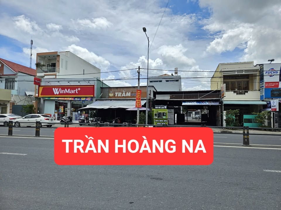 Đất nền mặt tiền Trần Hoàng Na, Quận Ninh Kiều 173.48m² - Giá chỉ 18 tỷ VND!