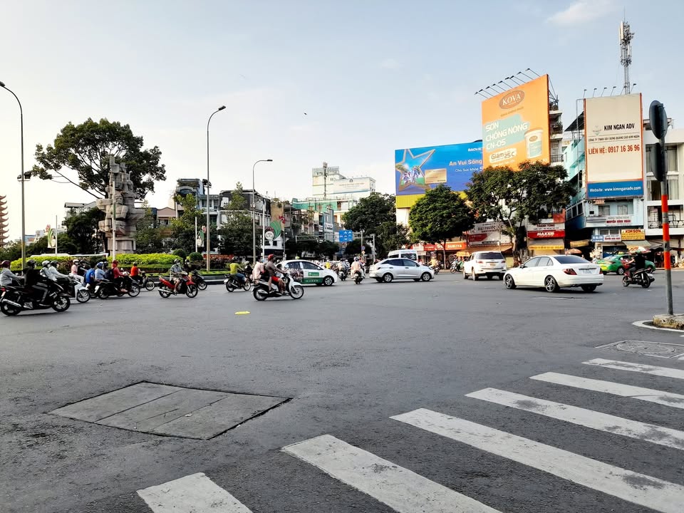 Nhà phố đẹp quận 3, 45m² giá 8 tỷ - Sổ hồng chính chủ, không thể bỏ lỡ!