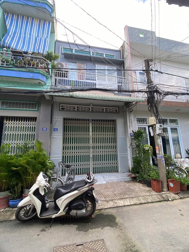 Nhà phố Lê Văn Hưu, Cao Lãnh 40m² giá 1 tỷ - Gần trường học, tiện ích đầy đủ!