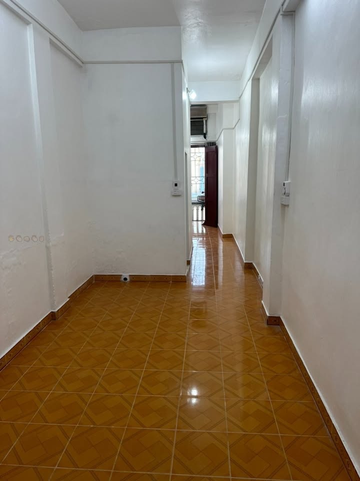 Căn hộ tập thể cho thuê tại 30 Phạm Văn Đồng, Cầu Giấy 40m² - Giá chỉ 4 triệu/tháng!