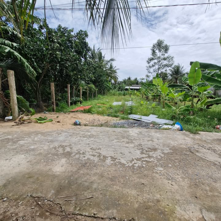 Đất nền Phước Thạnh - Mỹ Tho 150m² giá 800 triệu - Vị trí đắc địa, thương lượng tốt!