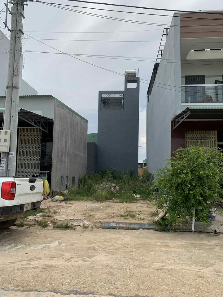 Đất nền Nhơn Bình 46.5m² giá 1.53 tỷ – Đối diện công viên tuyệt đẹp!