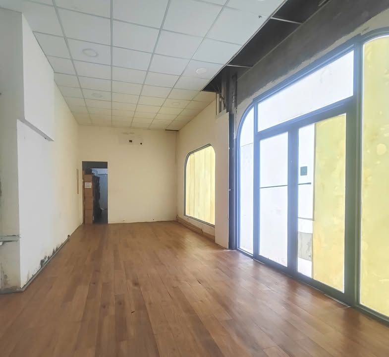 Nhà góc 2 mặt tiền cho thuê kinh doanh tại Bình Thạnh 72m² - Giao nhà ngay!