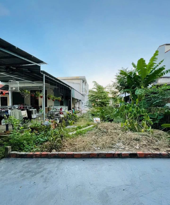 Đất kiệt ô tô Hoàng Quốc Việt, An Đông, 83.9m² giá 2.15 tỷ - Đầu tư sinh lời ngay!