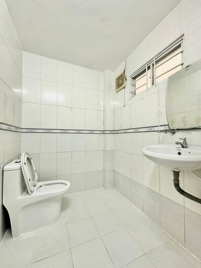 Nhà 2 tầng đường Nguyễn Kiệm, Phú Nhuận 47m² giá 6.2 tỷ - Sẵn sàng vào ở ngay!