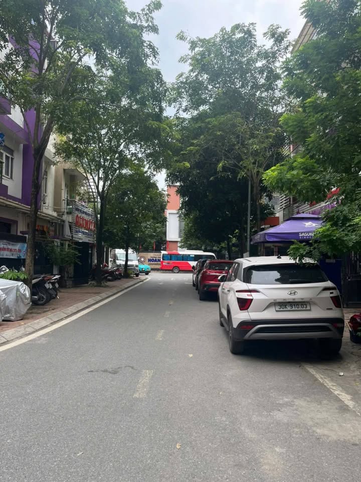 Nhà phố Hoàng Mai 66m² giá thỏa thuận - Vị trí đẹp, phù hợp kinh doanh